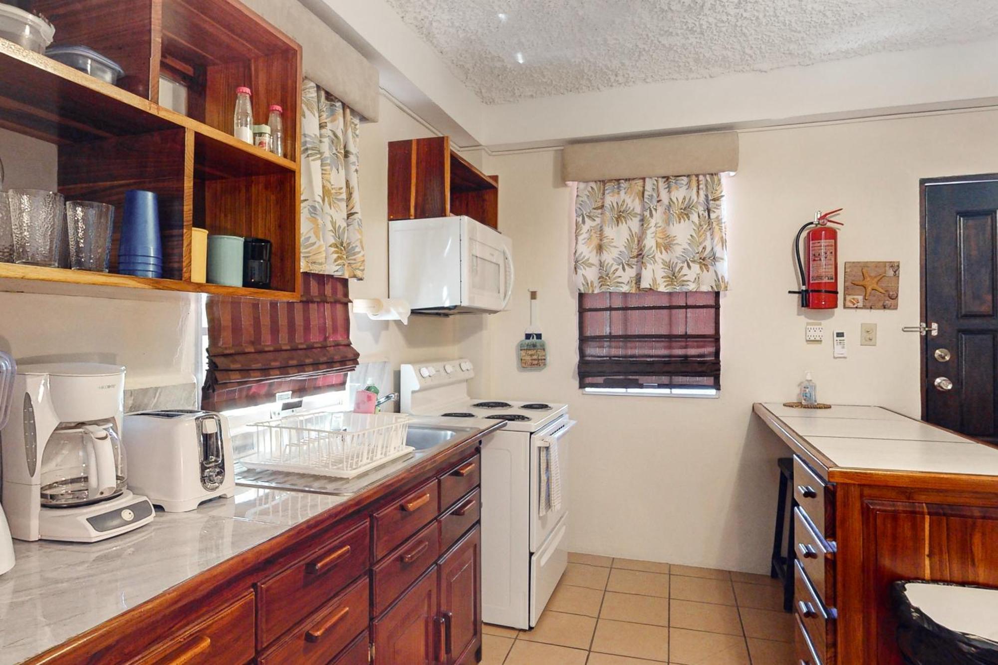 Hummingbird Home Suites San Pedro  Cameră foto
